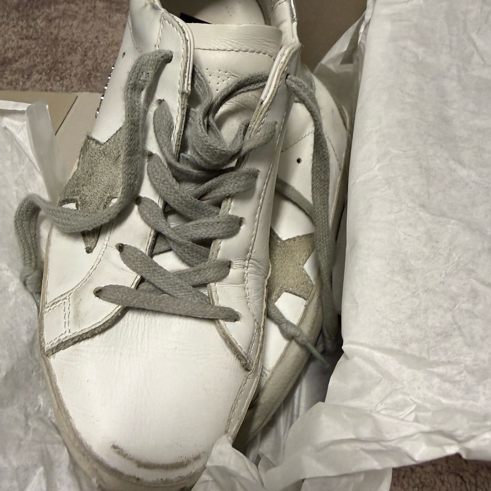 Golden Goose Super-Star Classic Sneakers in White and Gray - Picture 7 of 9